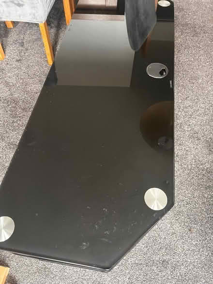 Photo of free TV glass stand (Newhaven EH6) #1