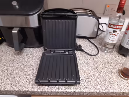 Photo of free George Foreman Grill (Shoebury SS3) #2