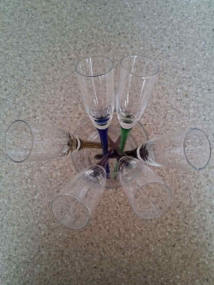 Photo of free Champagne glasses set (Hoddesdon EN11) #3