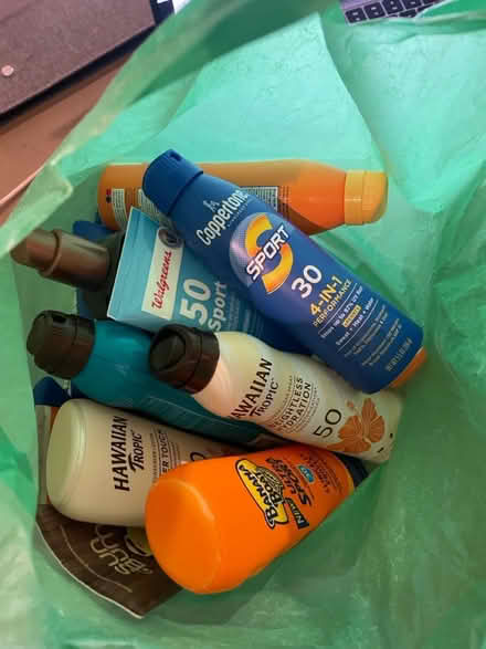 Photo of free Bag of Sunblock (Washington, DC) #1