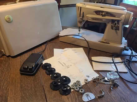 Photo of free Singer Sewing Machine (Caseyville, Illinois) #1