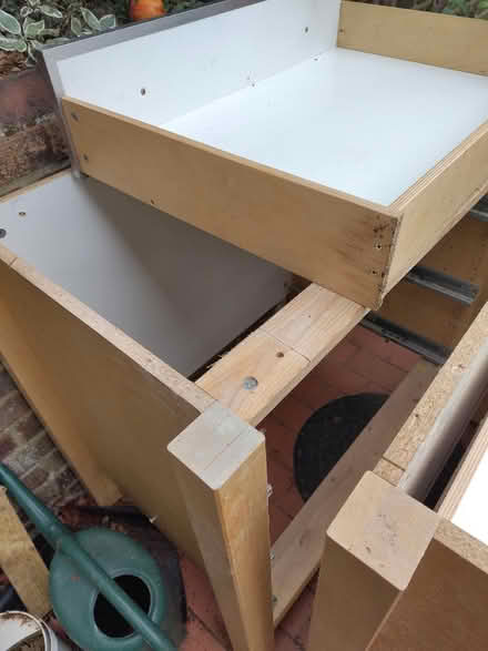 Photo of free IKEA varde freestanding units (SW11 5) #3