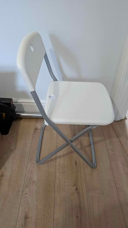 Photo of free Plastic folding chair (RG1, reading) #2