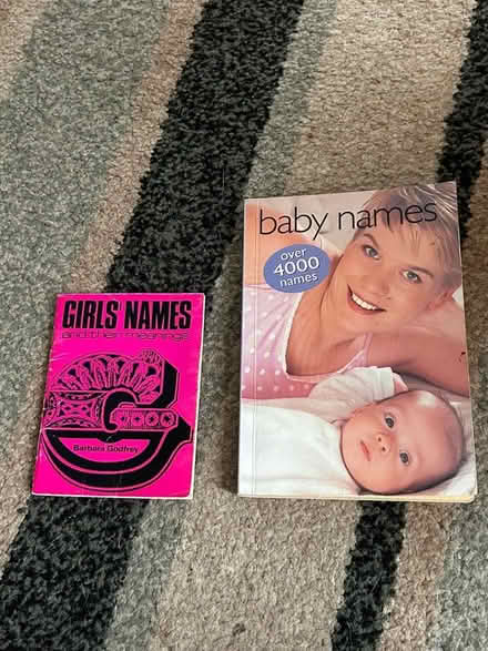 Photo of free Baby items (Jennetts park RG12) #1