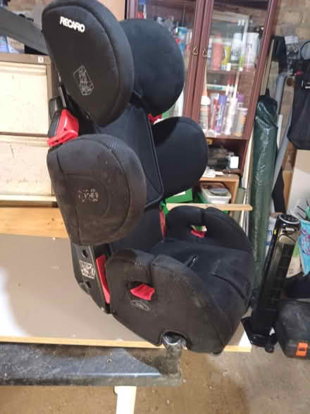 Photo of free Child car seat (MK42) #3