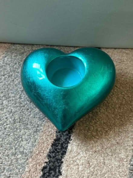 Photo of free Heart tea light holder (Jennetts park RG12) #1