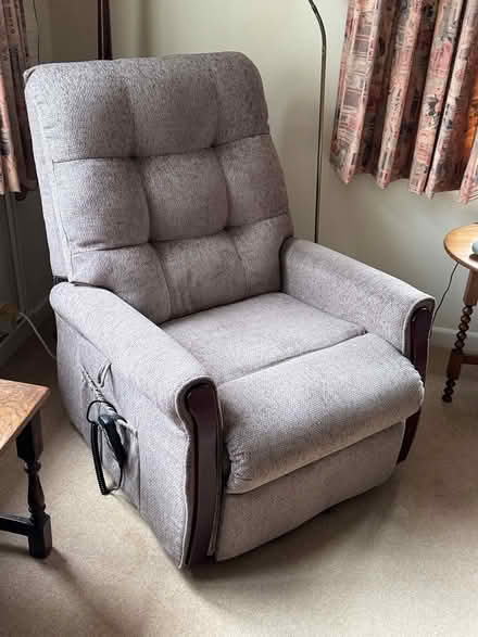 Photo of free Reclining electric chair (Rake) #1
