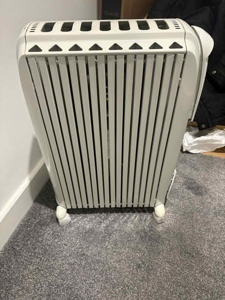 Photo of free Delonghi heater (B28 0DT) #1