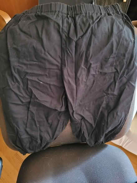 Photo of free Child's Black Pants for Costume (West Knickerbocker, Sunnyvale) #1