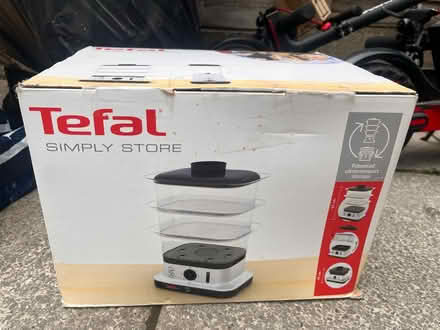 Photo of free TEFL 3-tier food steamer (Southport PR8) #1