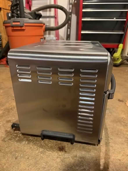 Photo of free Cuisanart air fryer/toaster oven (inner N/NE Portland) #4