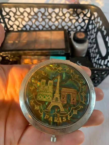 Photo of free Old makeup (Honor Oak SE23) #2