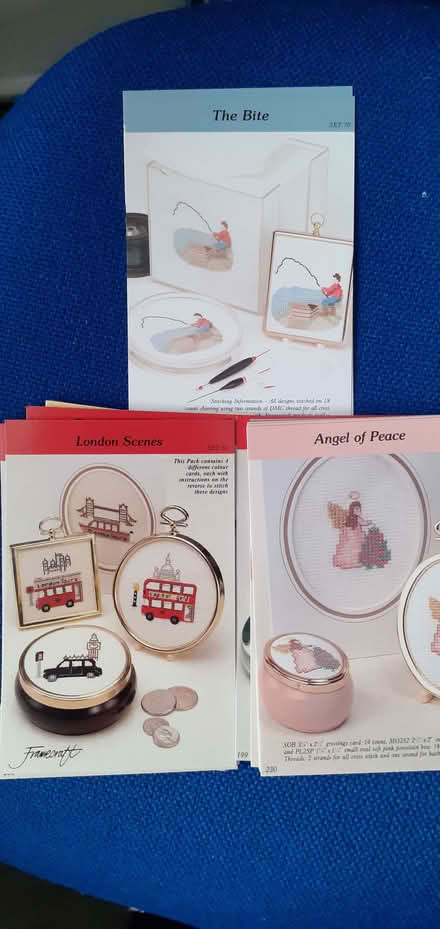 Photo of free X-stitch card patterns (Dursley GL11) #1