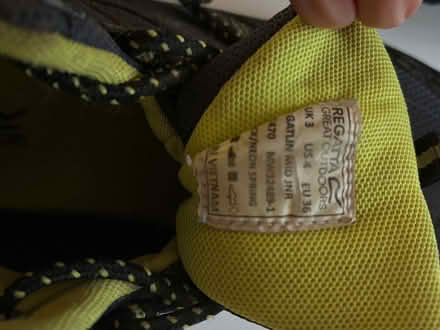 Photo of free Children: hiking boot size 3 (Regatta) (Emmbrook RG41) #3