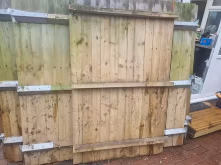 Photo of free Fencing (ME12) #3