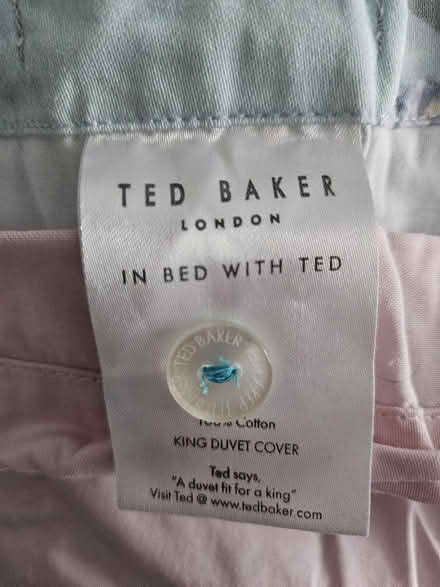 Photo of free Ted Baker King duvet cover + pillow (Shenley) #2