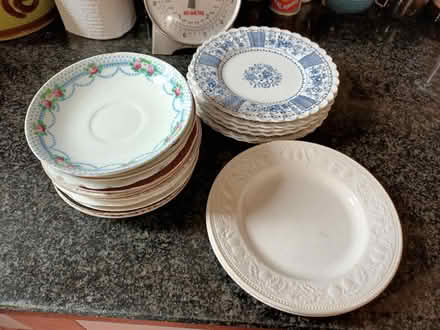 Photo of free Saucers and side plates (Frankwell SY3) #1