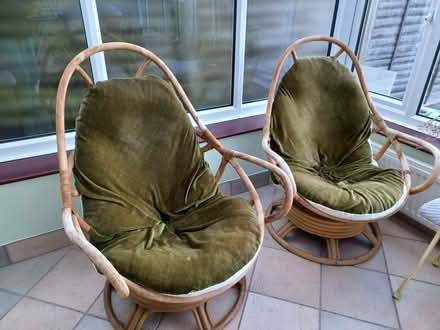 Photo of free lounge/conservatory chairs (Hale Estate NW7) #1