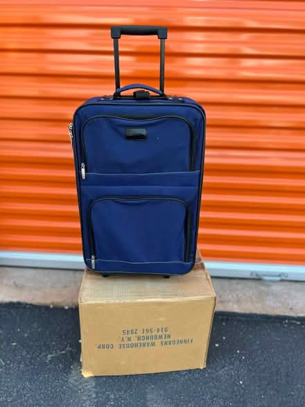 Photo of free Medium size rolling bag (Clearlake Oaks) #1