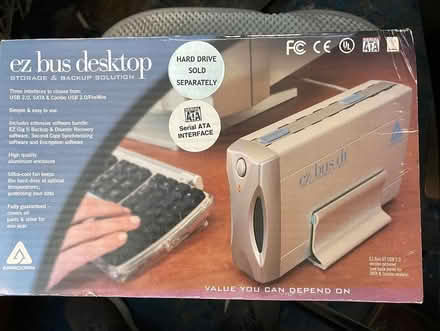 Photo of free USB 2.0 Hard Drive Enclosures (Knolls Crescent, Riverdale, NY) #2
