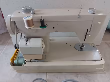 Photo of free Jones sewing machine (spaldwick PE28) #1