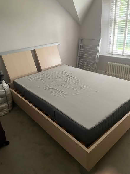 Photo of free Queen Bed & Memory Mattress (Kilbarchan) #1