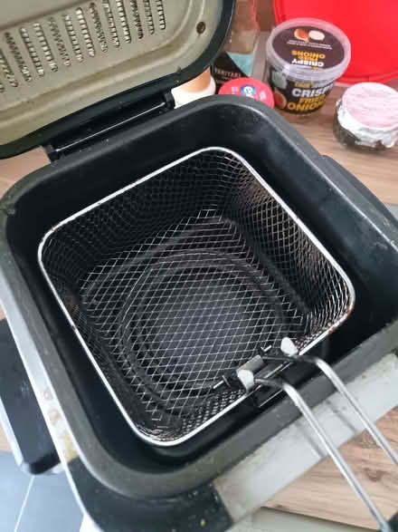 Photo of free Small 1.5 liter deep fat fryer (Altofts WF6) #2