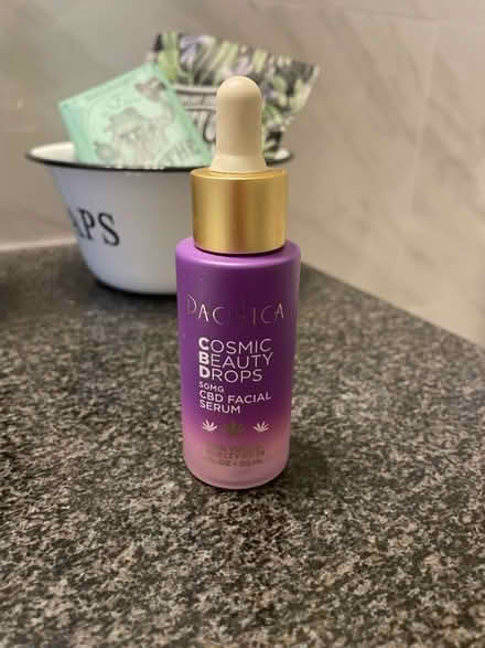 Photo of free CBD Facial Serum (Winter Hill) #1