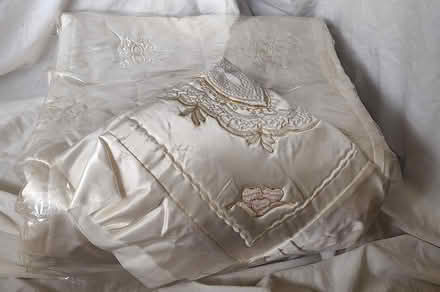 Photo of free Vintage 1970s Satin Duvet Cover New (Potters Bar EN6) #1