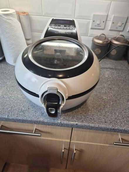 Photo of free Actifry Tefal Air Fryer (BR8) #1