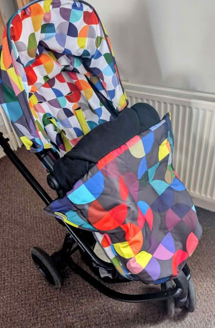 Photo of free Cosatto Giggle Pram (Queens Park MK40) #3