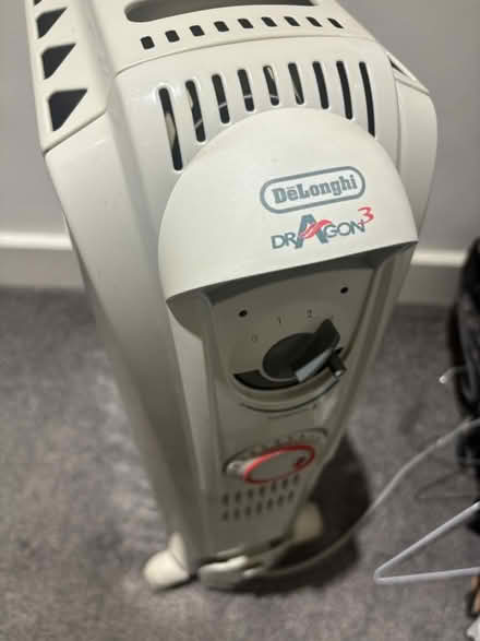 Photo of free Delonghi heater (B28 0DT) #2