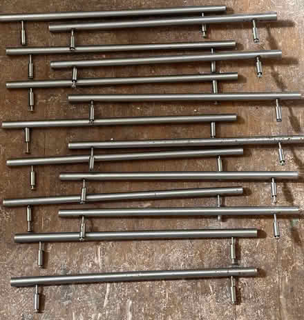 Photo of free Kitchen cupboard handles (Sharrowvale Vale, S11) #1