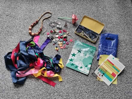 Photo of free Jewellery, ribbons, craft bits (B14) #1