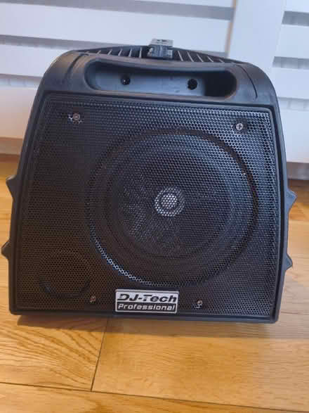 Photo of free DJ equipment (Wigton Moor LS17) #4