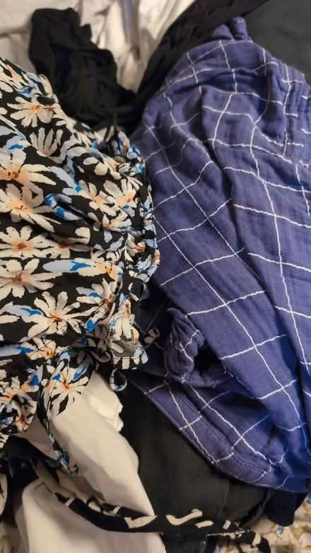 Photo of free Bundle of clothes 12/14/16 (Kenilworth CV8) #3