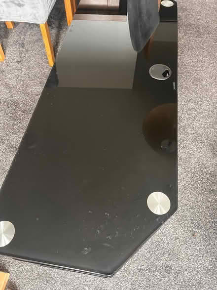 Photo of free TV glass stand (Newhaven EH6) #1