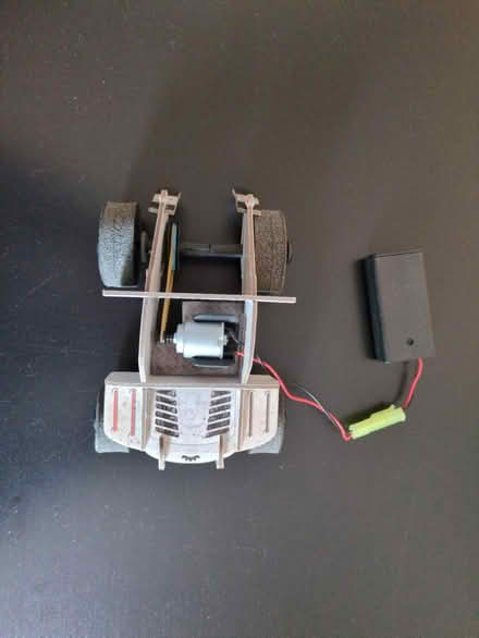 Photo of free Battery powered car (HP22 Halton Camp) #2