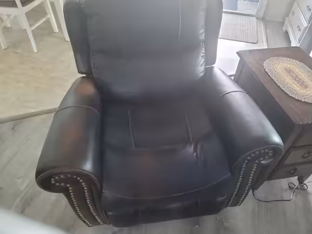 Photo of free Furniture good condition (Mansfield Center) #1