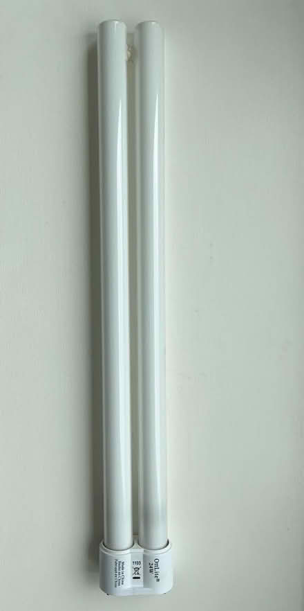 Photo of free OttLite double fluorescent tube (Weybridge KT13) #2