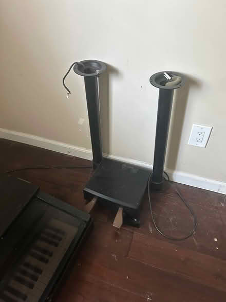 Photo of free Electric Keyboard (Concord by John Baldwin Park) #4