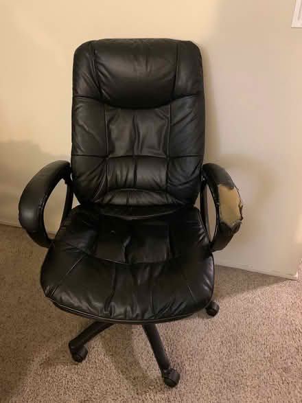 Photo of free Big Office Chair (Midtown Palo Alto) #1