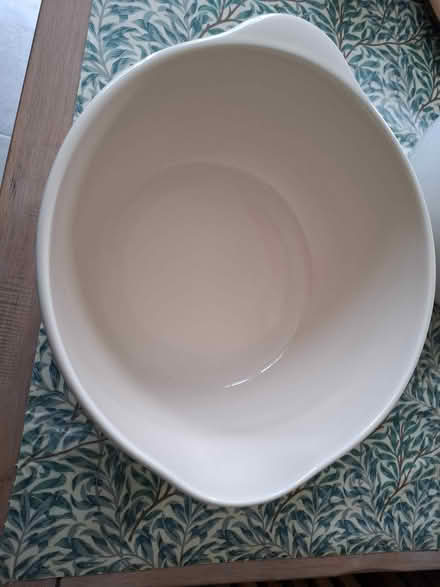 Photo of free 2 ceramic mixing bowls (Blairgowrie PH10) #1