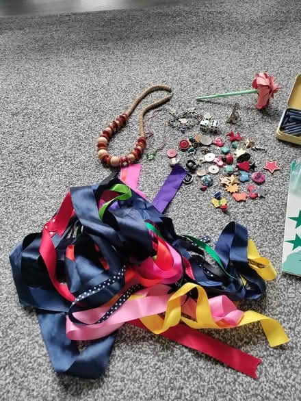 Photo of free Jewellery, ribbons, craft bits (B14) #2