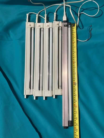 Photo of free Under cupboard lights (Cambridge GL2) #1