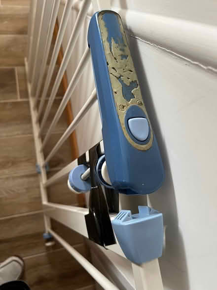 Photo of free Child safety stair gate (Haylands Way MK41) #4