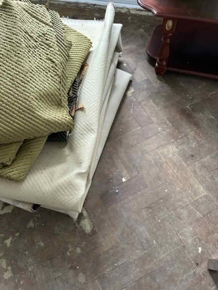 Photo of free Carpets & underlay (Isleworth TW7) #2