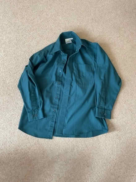 Photo of free Scout shirt size XS (Leckhampton GL53) #1