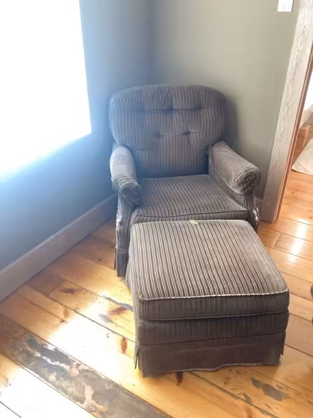 Photo of free vintage arm chair and ottman (leslieville/little india) #1