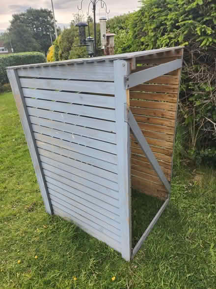 Photo of free Bin store for single bin (Drylaw EH4) #2